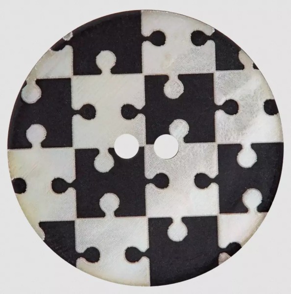 Perlmuttknopf 2-Loch, Puzzle schwarz